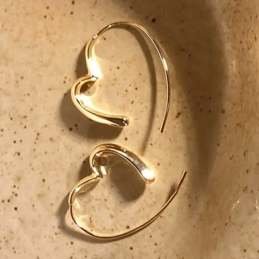 Gold Tone Heart Spiral Earrings #1247 gold